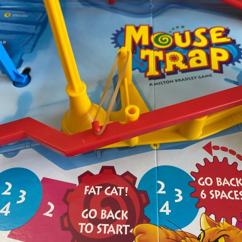 Milton Bradley Mouse Trap Board Game COMPLETE 1999‎ Vintage Hasbro 90s